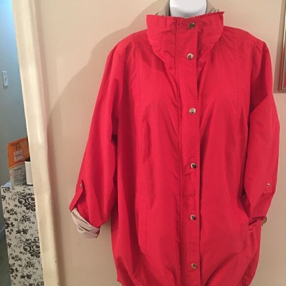 J M Collection Red Jacket - Picture 2 of 8